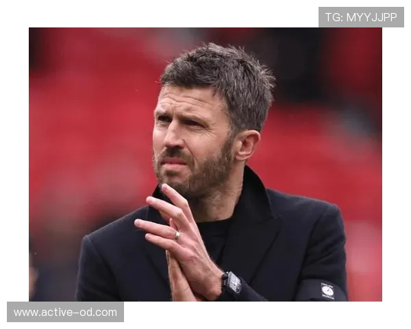 曼联快撑不住了：豪门光环褪去，问题彻底藏不住