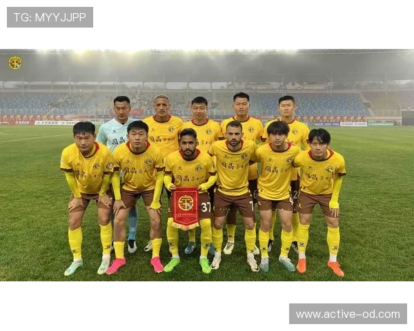广西平果哈嘹冲超战关键一役在即主帅赛前谈球队伤病问题 广西平果哈嘹冲超战关键一役在即主帅赛前谈球队伤病问题